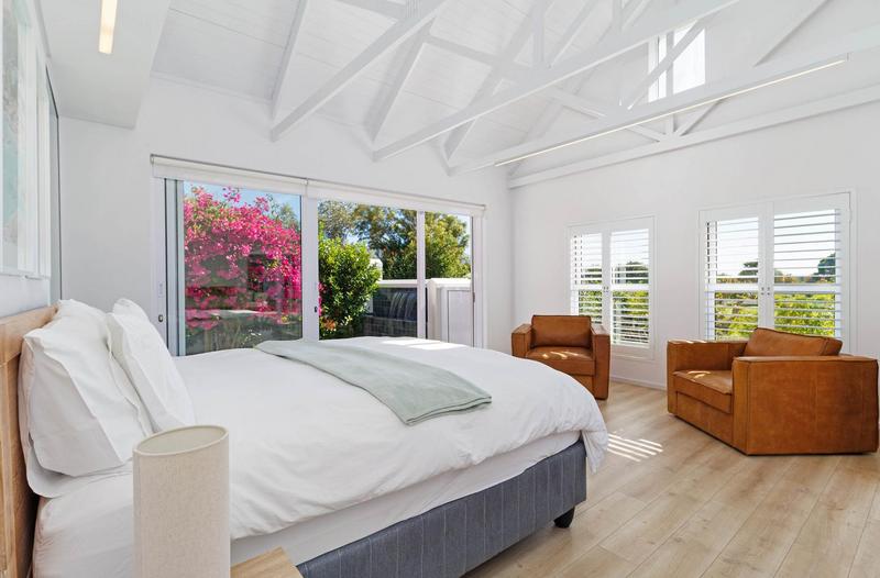 To Let 4 Bedroom Property for Rent in Steenberg Estate Western Cape